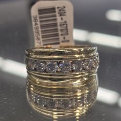 Men 14KT Yellow Gold Band 