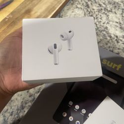 BRAND-NEW AIRPOD PRO 3 Never Used