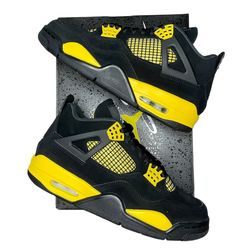 Jordan 4 Retro “Thunder” (2023)
