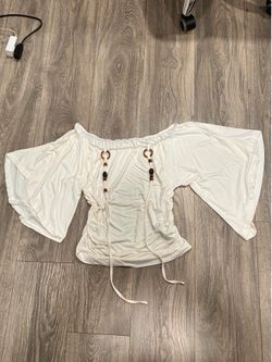 white top off the shoulder size L