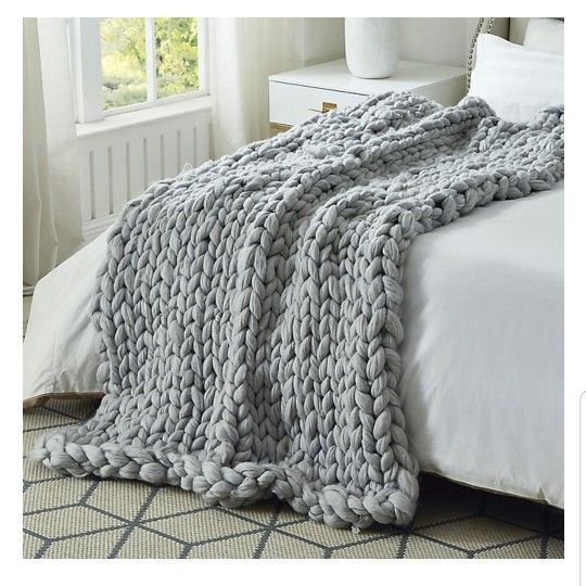 Cozy Tyme Gray Chunky Knit Throw Blanket