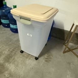 Dog Food Storage / Toy Storage 