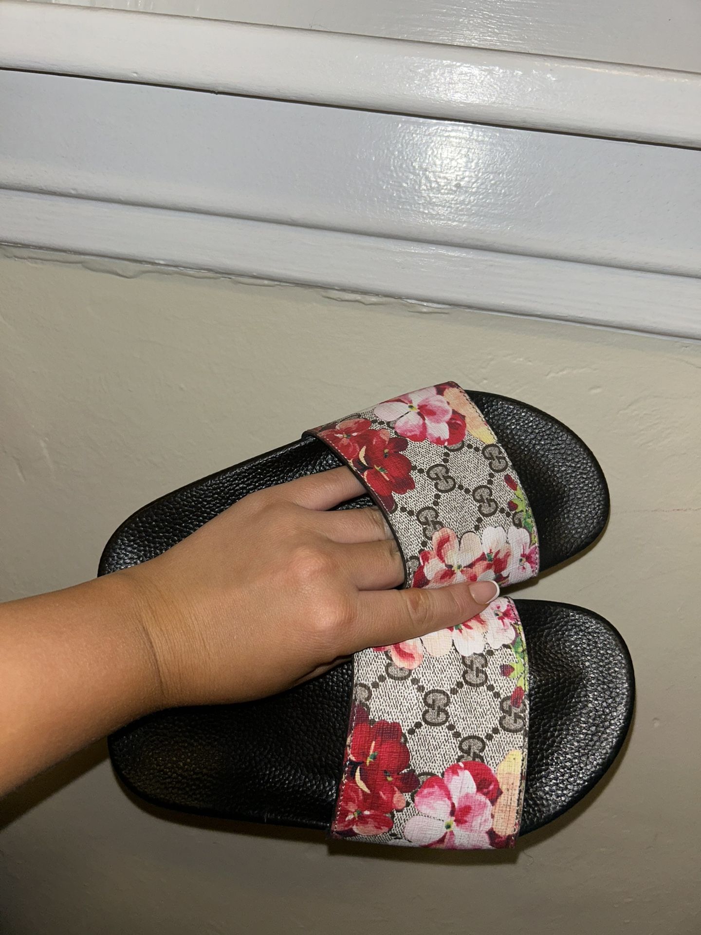 Gucci Bloom Sandals