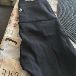 Lululemon Sport Leggins Size 2 Only $20