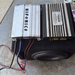 Speaker And 2 Amps Good Condition 