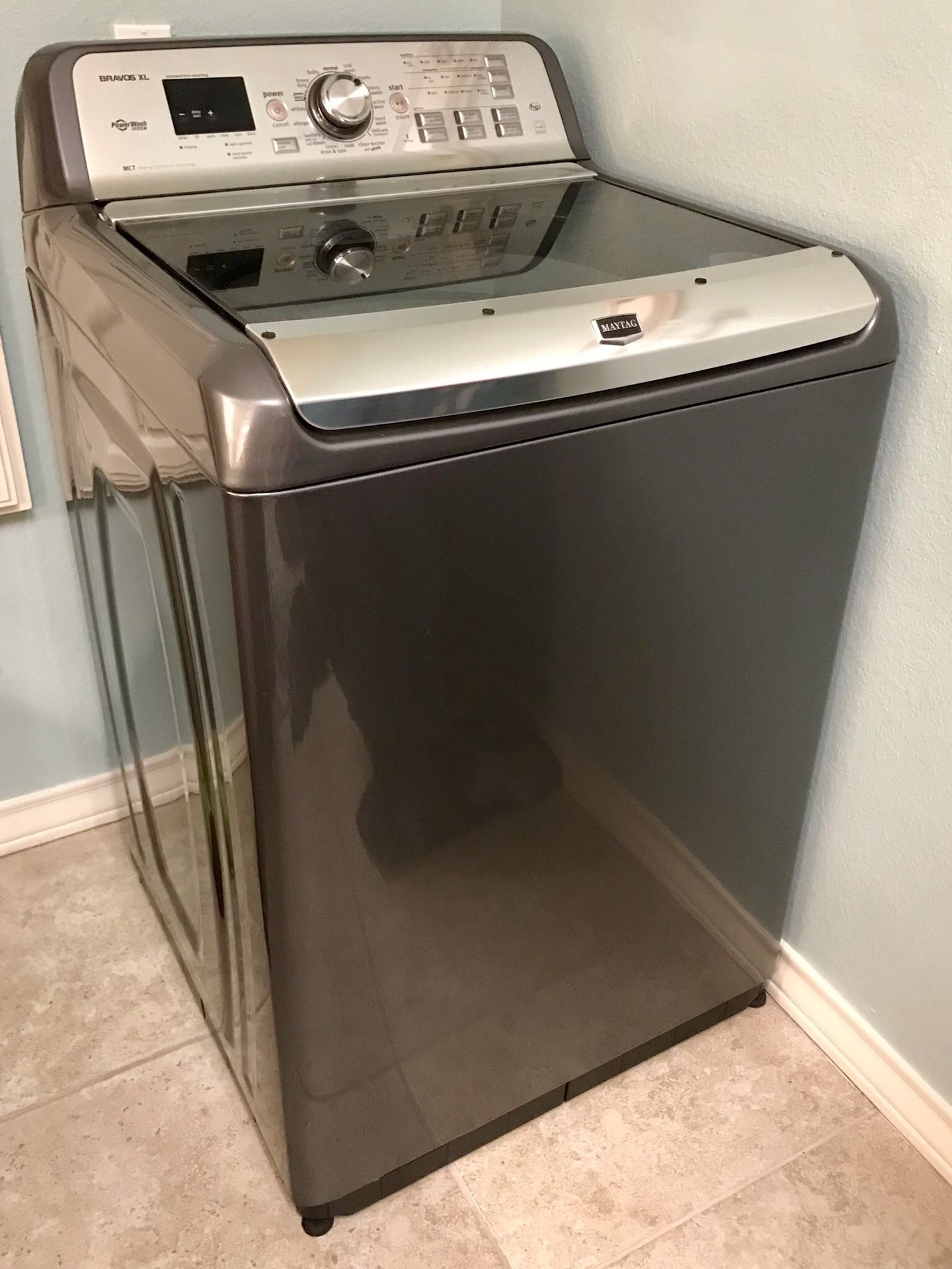 Maytag Washer Bravos XL Washing Machine Needs A Little Work
