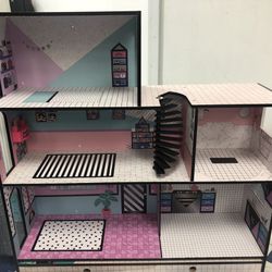 LOL Dollhouse With Dolls & Pets