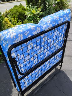 Rollaway Bed