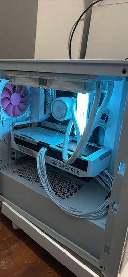 Pc gaming Ryzen 73d and 4070ti super