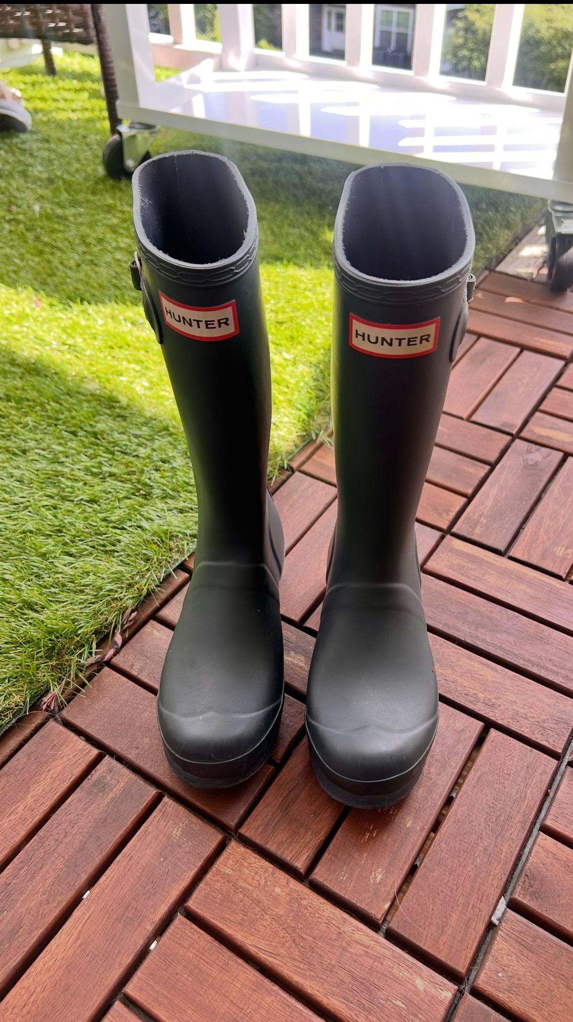 Kids Size 2 Hunter Rain Boots
