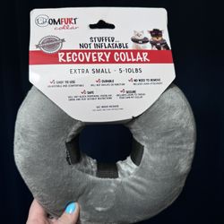 NWT Comfurt Collar - Soft Pet Cone 