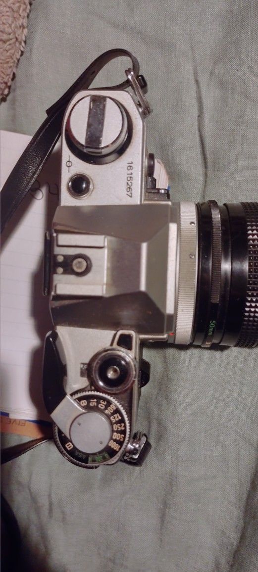 Vintage Canon AE-1 Program 35mm SLR 