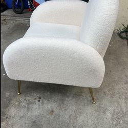 Accent Chairs