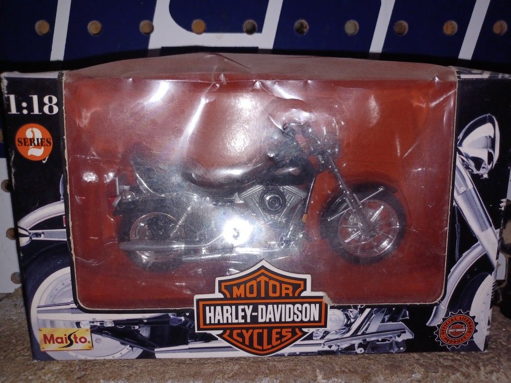 Harley Davidson Collectible 1998 Series 2