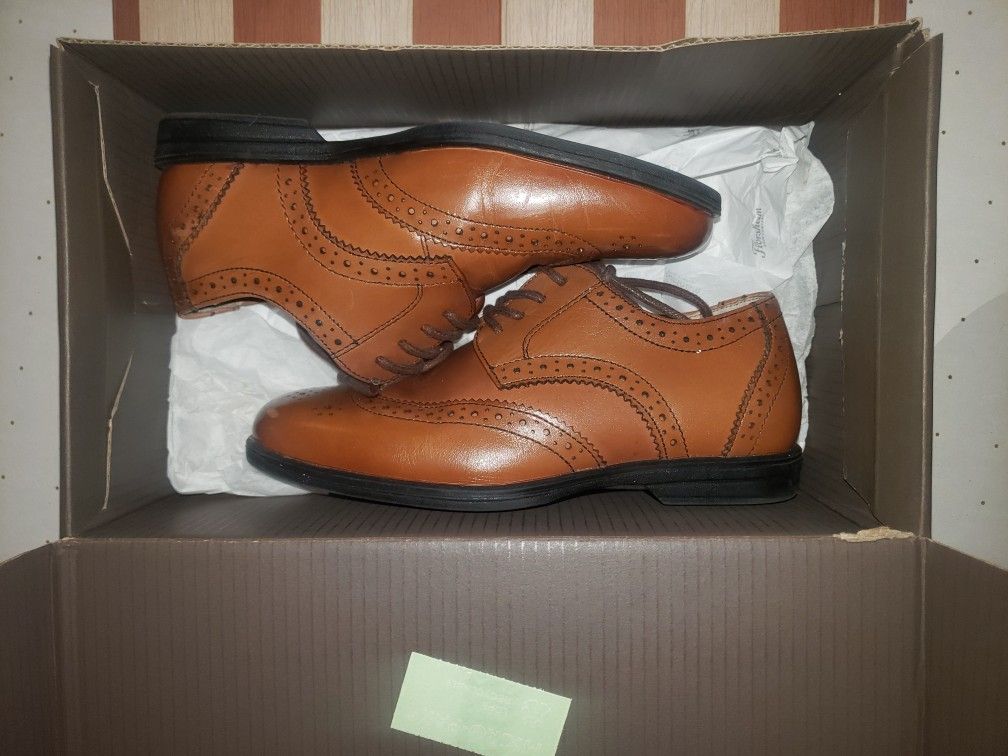 Boys Dress Shoes/ Loafers
