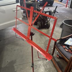 Structure Music Note Stand 