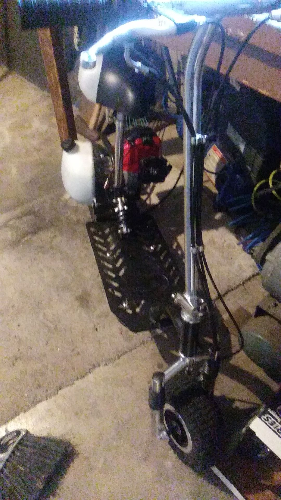 Motorized scooter 49cc