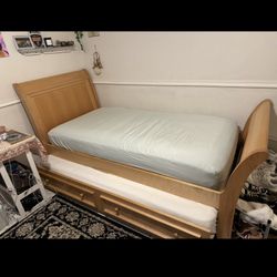 Twin oak wood ski bed with trundle 