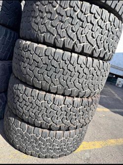 🔱🌀 35 x 12 50 R 20 Bfgoorich ko2 en perfectas condiciones de Vida