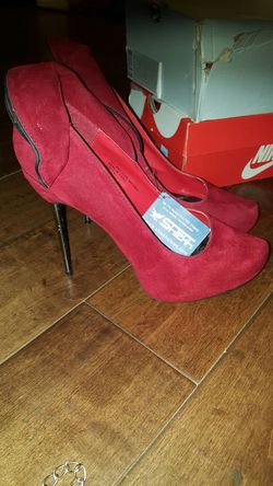 Red women's heels size 7 in a half