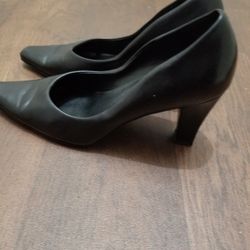 Black Heels Shoes 