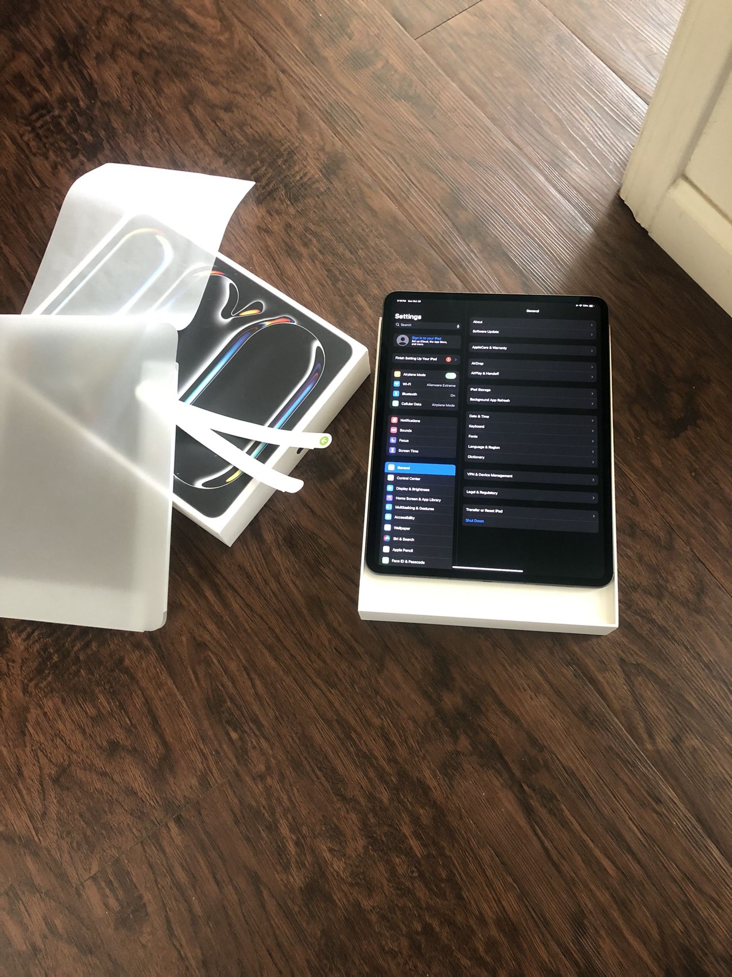 M4 1TB iPad Pro 13-inch Wi-Fi + Cellular Unlocked Mano Texture Glass READ DESCRIPTION PICK UP ONLY NO TRADE 👉FIRM ON PRICE👈ONLY CASH 💵 💲1250