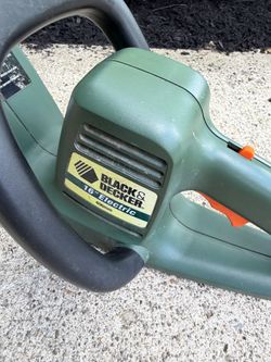 Black & Decker 16” Electric Edger in good shape!