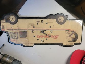 Snap-on clock