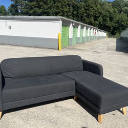 Black Sectional (free delivery)✨