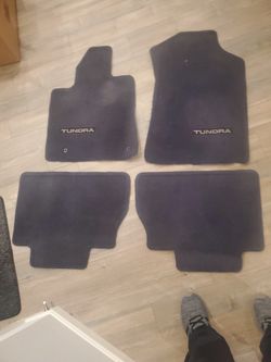 2007 - 2011 OEM Tundra Carpeted Floor Mats