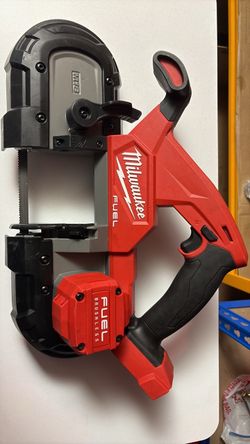 Milwaukee M18 FUEL Bandsaw