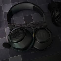 Jbl gaming headphones wired