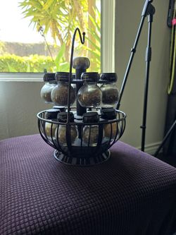 Spice Rack With Fruit Holder (Jars and Spices Included )