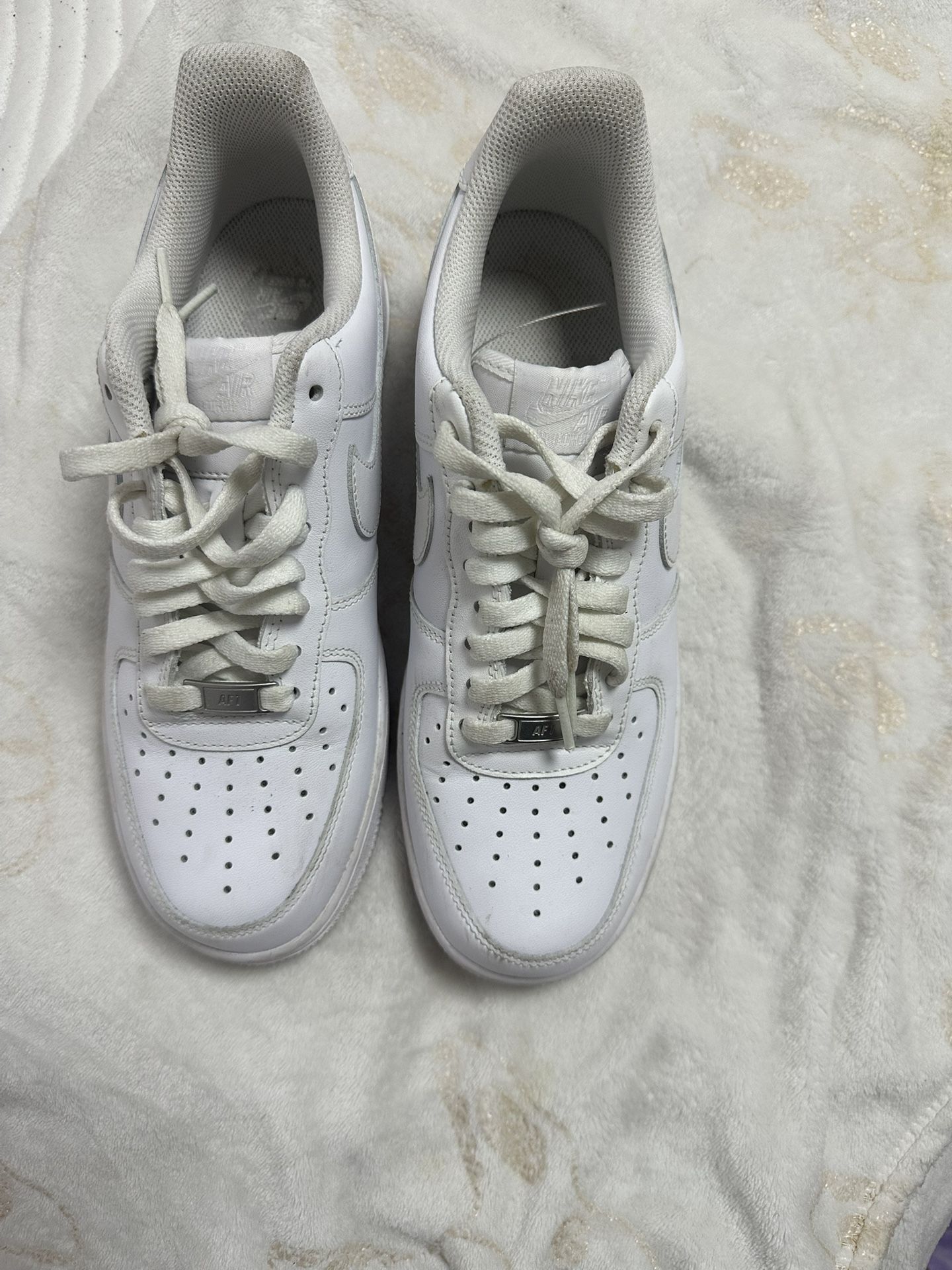 Nike Air Force 1 White Sneaker