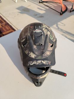 Raider Mossy Oak Helmet