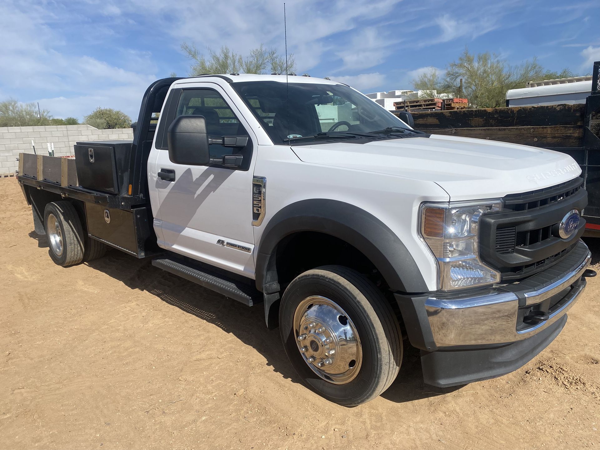 2021 Ford F-550