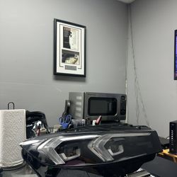 BMW 3 SERIES G20 330i ORIGINAL CHROME RIGHT PASSENGER LED HEADLIGHT HOUSING 2023-2025