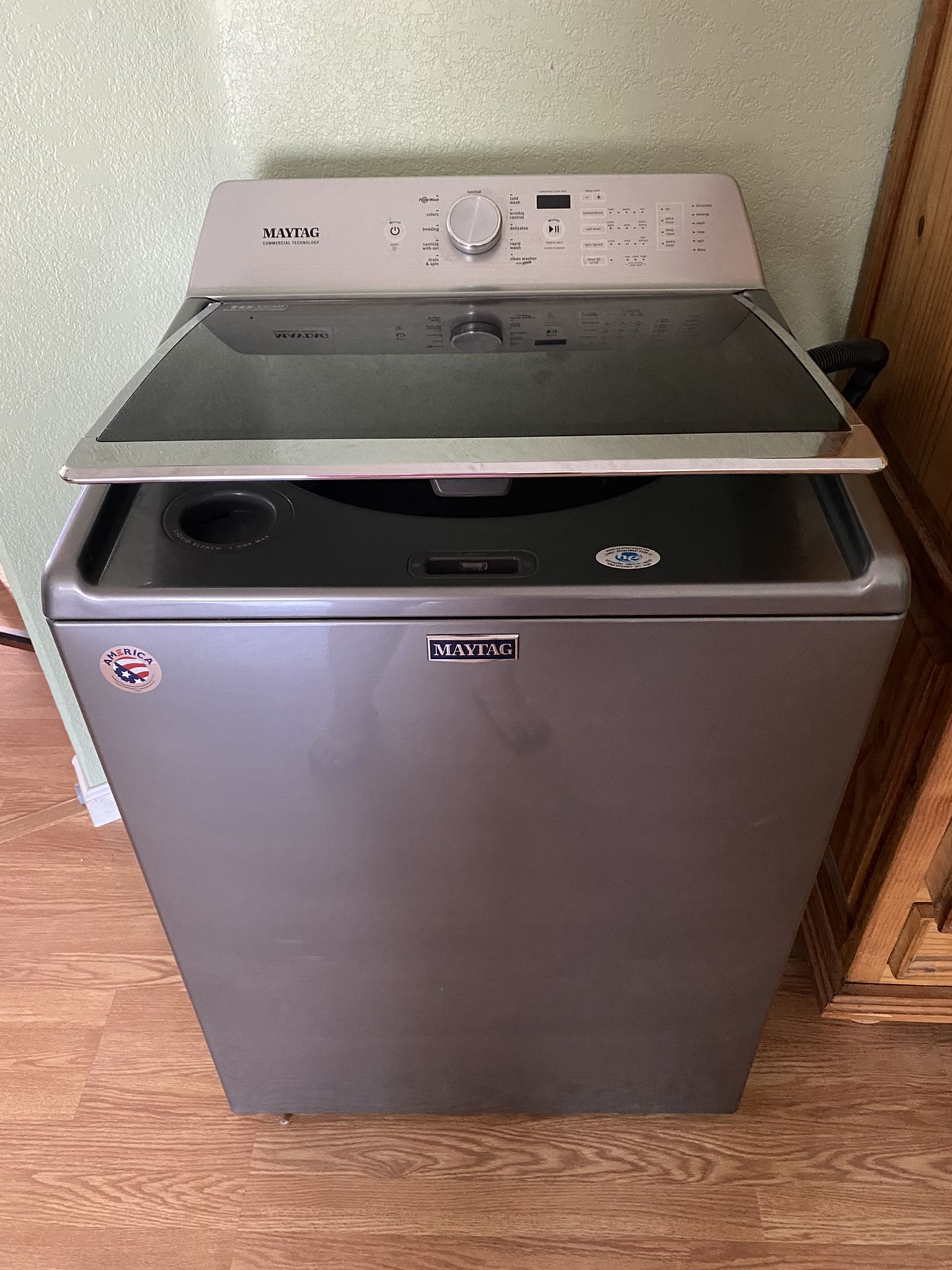 Maytag commercial washer