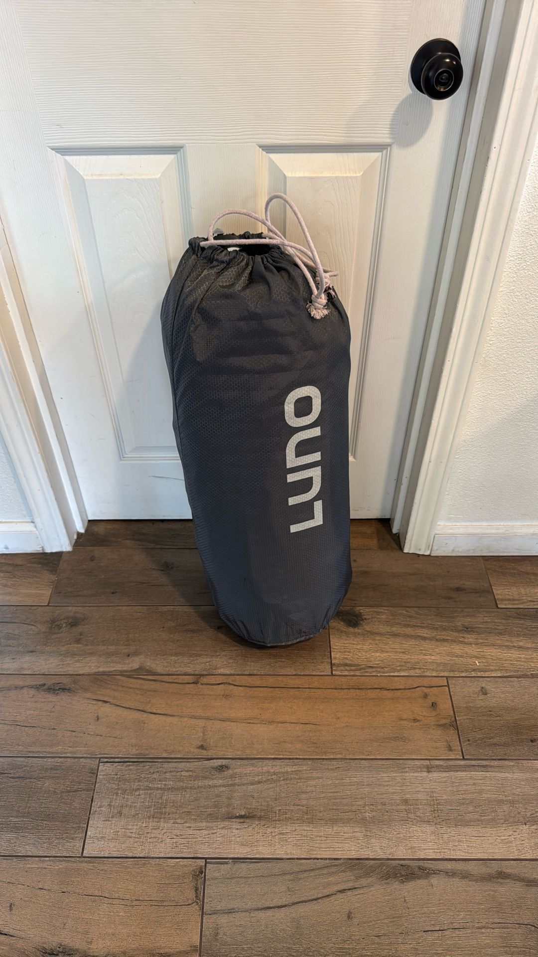 Luno Air Mattress with car pump