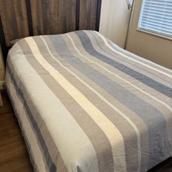 Queen Bed With Dresser