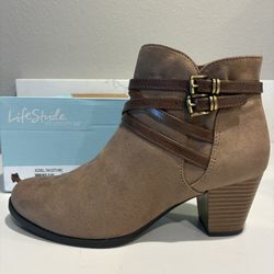 Tan LifeStride Ankle Boots Size 8