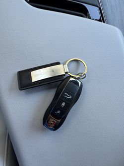 New Porsche Key 