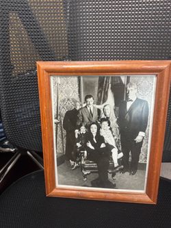 Old  framed  photo