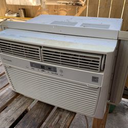 Frigidaire Air Conditioner