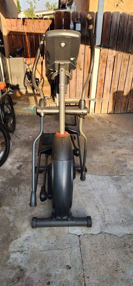 Schwinn Journey 4.5 Elliptical