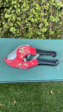 Orbit 26085 1/2"-1" Plastic Pipe Cutting Tool PVC/PE Pipes