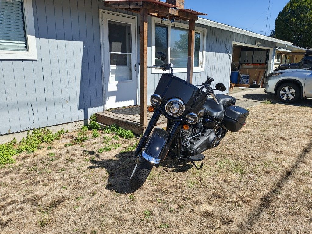 2023 Harley Davidson Heritage