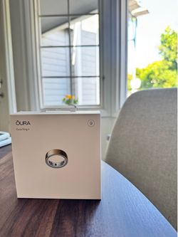 New Gold Oura Ring 4 size 9