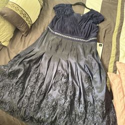 Adriana Papell Dress 