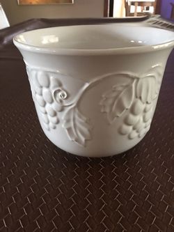 Ceramic Planter/Flower Pot